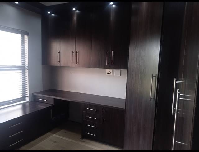 5 BEDROOM HOUSE FOR SALE IN BLUE SADDLE RANCHES